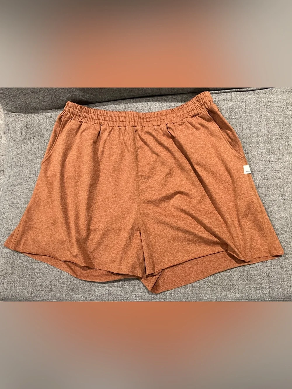 Vuori Boyfriend Short Women’s Shorts Palo Santo Heather Large